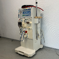 Fresenius Medical Care 4008 S Hemodialysis Machine image 1